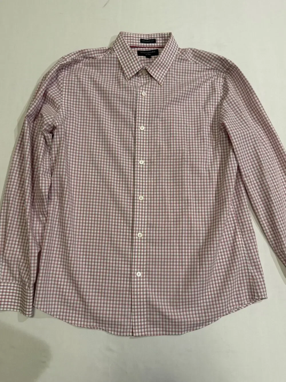 Banana Republic Untucked Fit Shirt Mens L Red White Check Non Iron Button Up